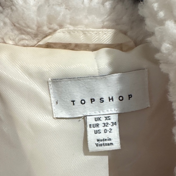 Topshop Cream Teddy Jacket - Picture 2 of 4